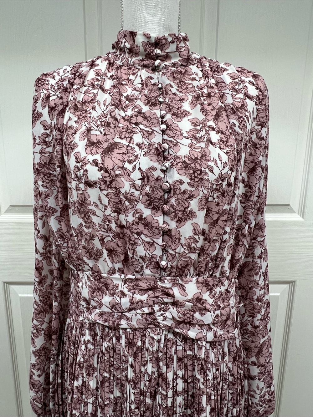 Ivy City Co Brynley Dress in Pink White Size L - Picture 4 of 11